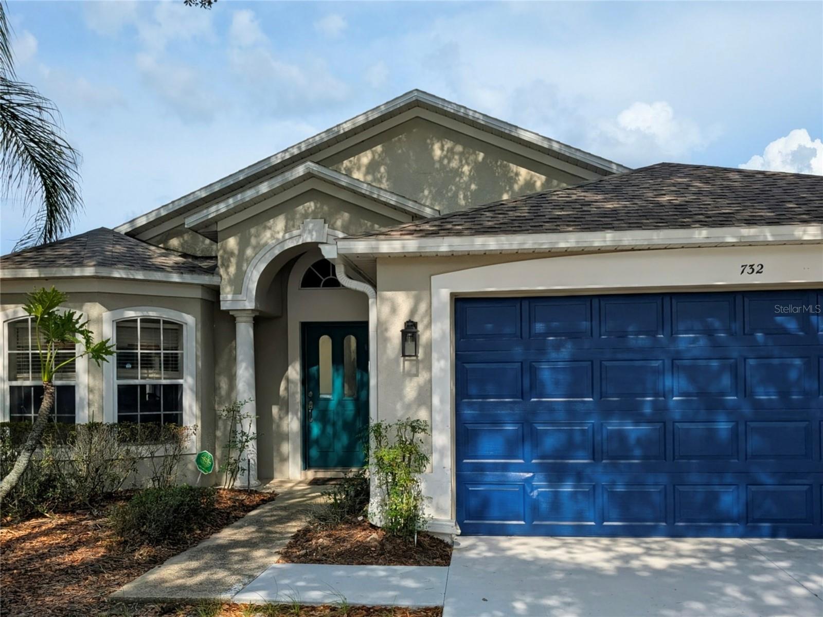 Photo of 732 HENLEY CIRCLE DAVENPORT FL 33896