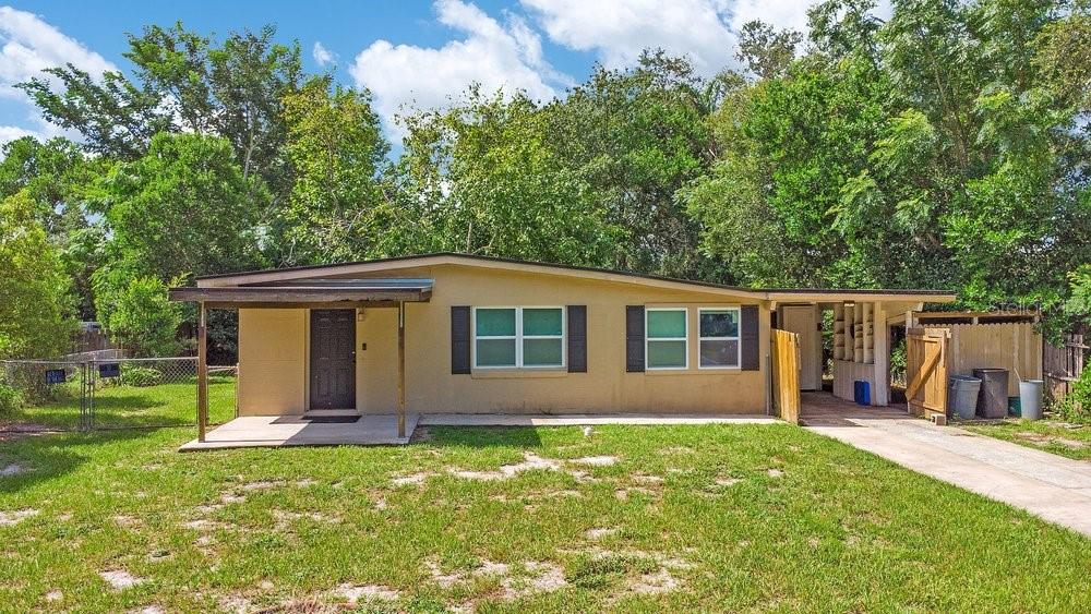 Photo of 310 E 6TH STREET CHULUOTA FL 32766