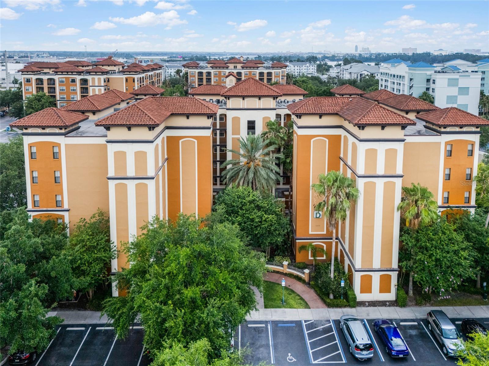 Photo of 12539 FLORIDAYS RESORT DRIVE #305-D ORLANDO FL 32821