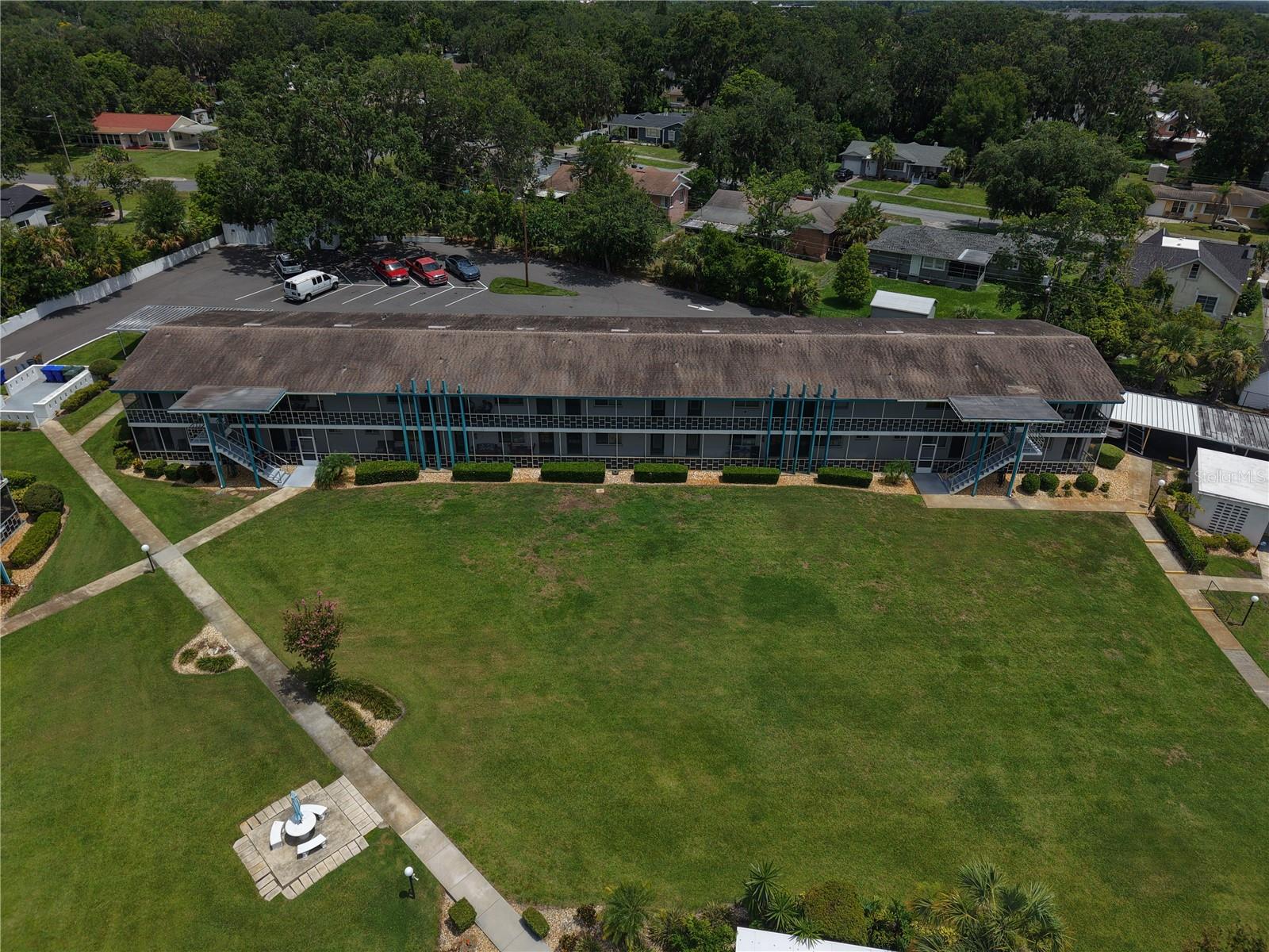 Photo of 1600 W LAKE PARKER DRIVE #B23 LAKELAND FL 33805