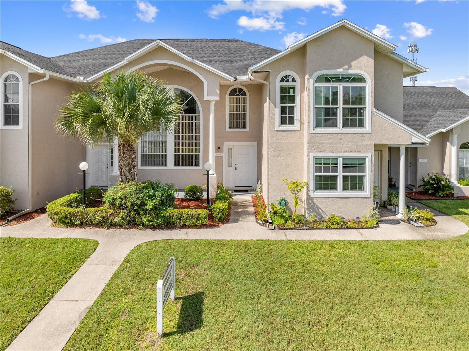 Photo of 3078 SHINGLE CREEK COURT KISSIMMEE FL 34746