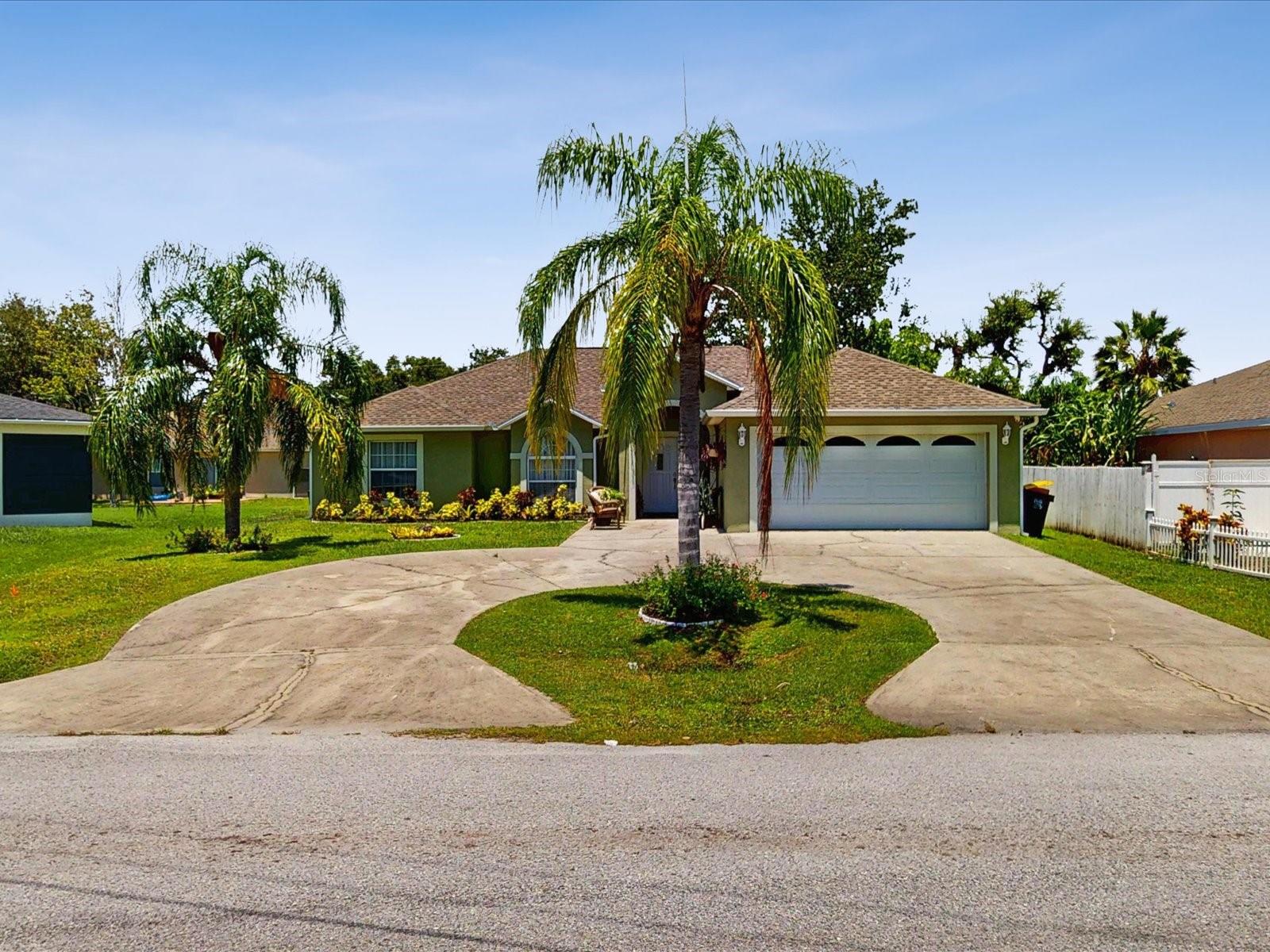 Photo of 411 MALLARD WAY KISSIMMEE FL 34759
