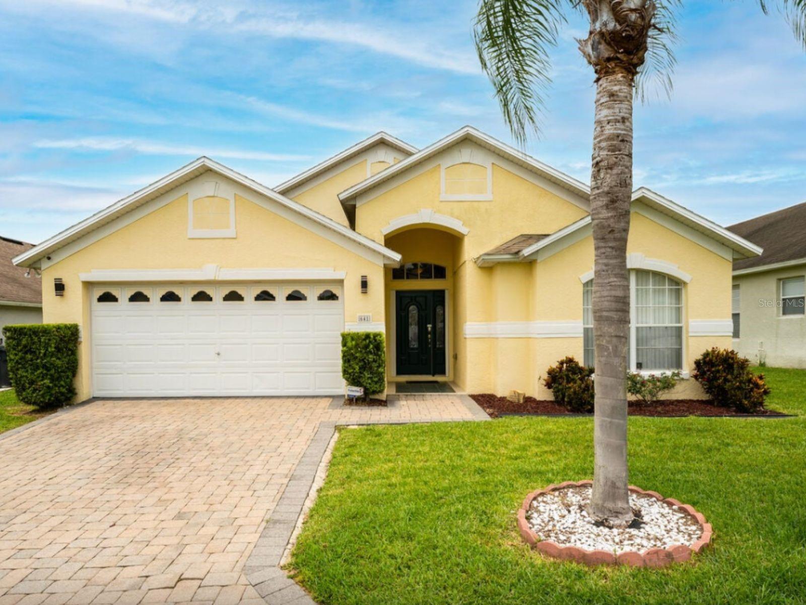 Photo of 641 OLD BRIDGE CIRCLE DAVENPORT FL 33897