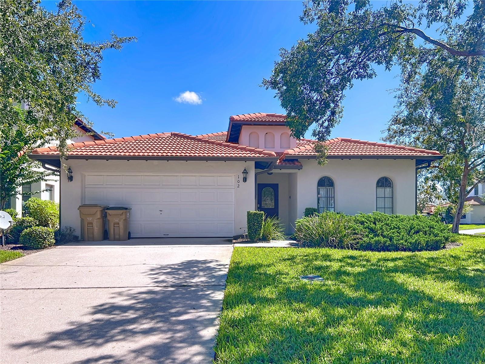 Photo of 102 SANDY POINT WAY CLERMONT FL 34714