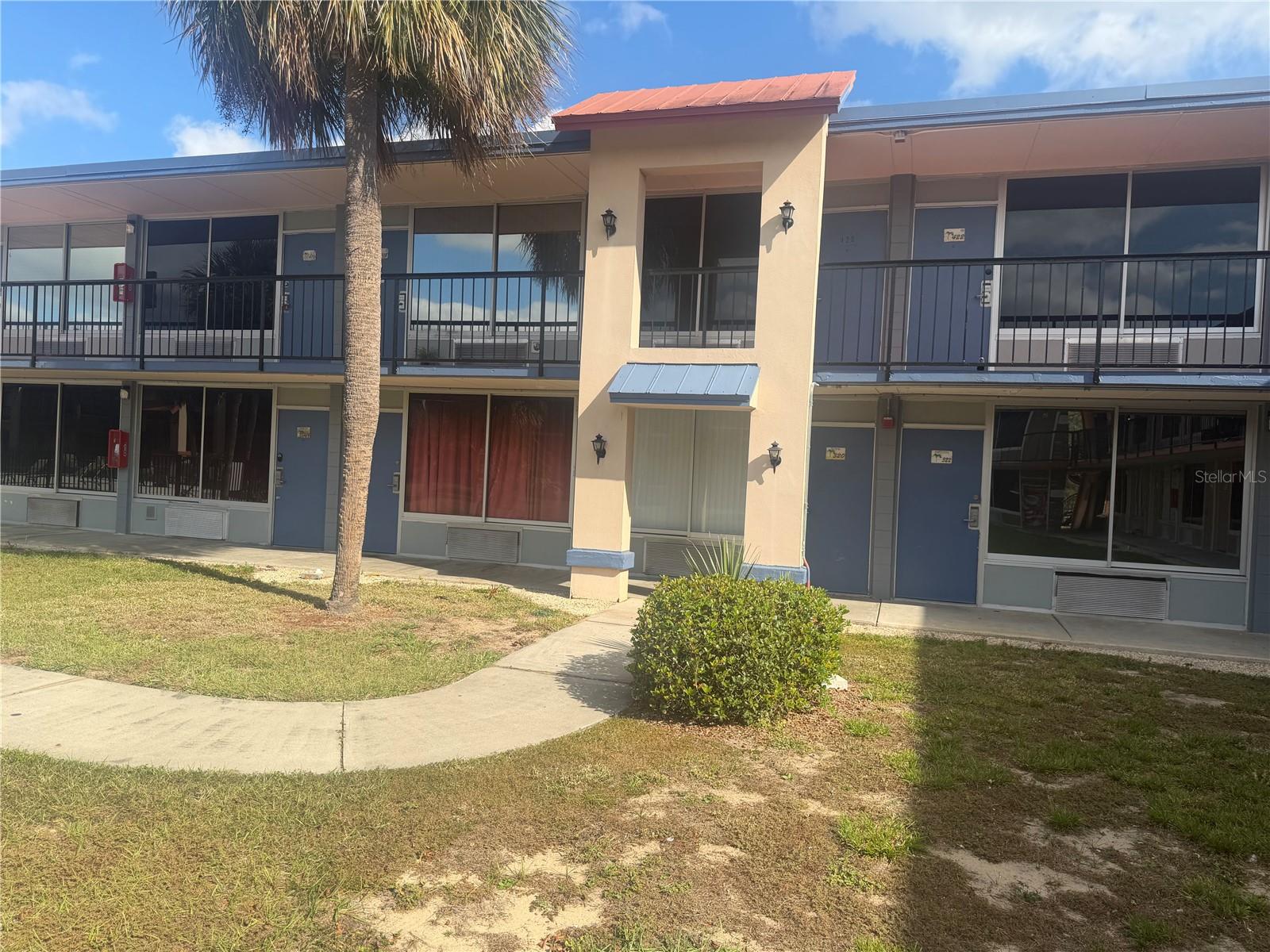Photo of 43420 HIGHWAY 27 #320 DAVENPORT FL 33837