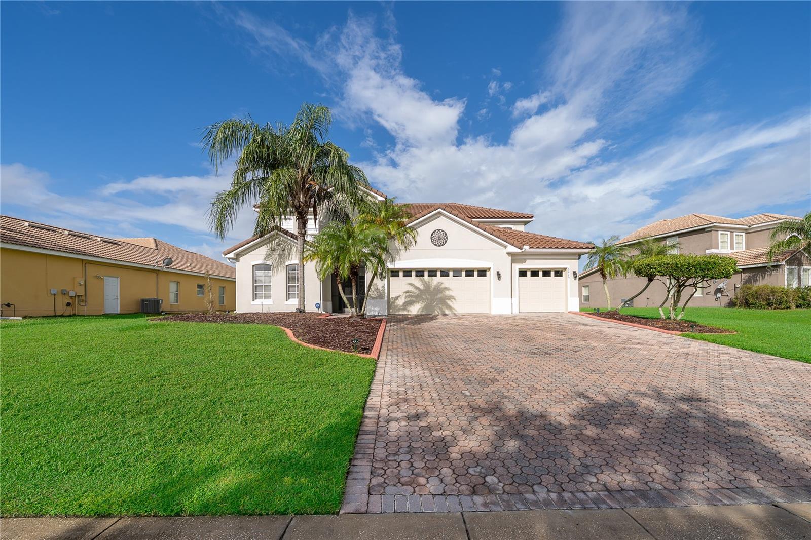 Photo of 3426 HARBORSIDE COURT KISSIMMEE FL 34746