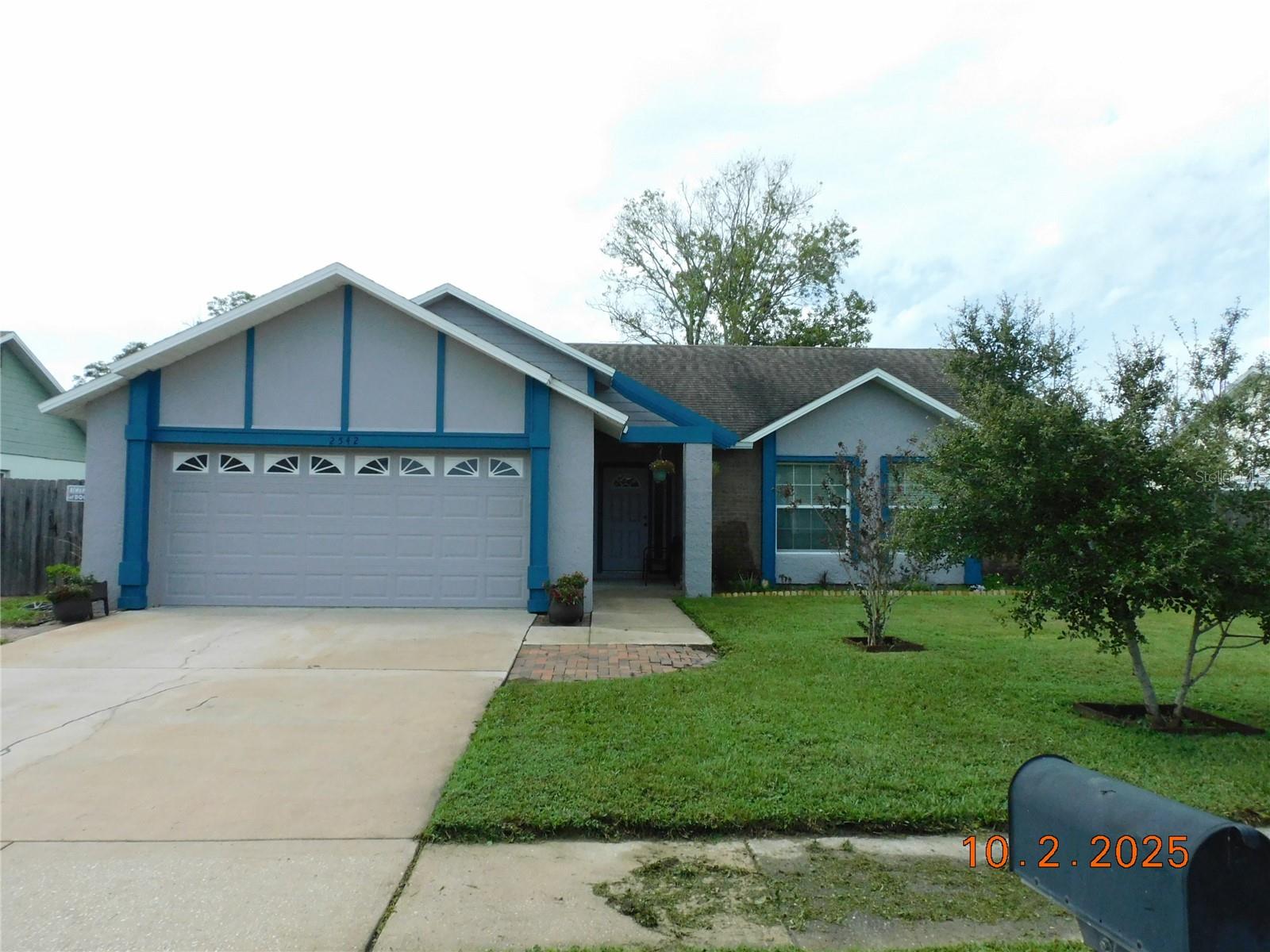 Photo of 2542 CAMPHORWOOD CIRCLE KISSIMMEE FL 34744