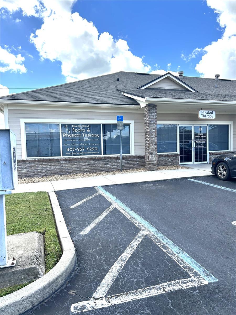 Photo of 901 N CENTRAL AVENUE KISSIMMEE FL 34741