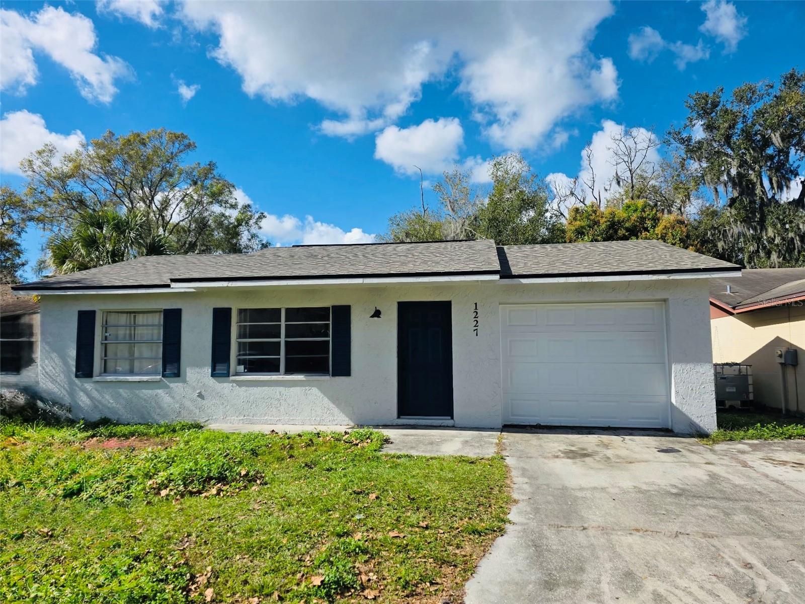 Photo of 1227 WATERVIEW BOULEVARD LAKELAND FL 33801