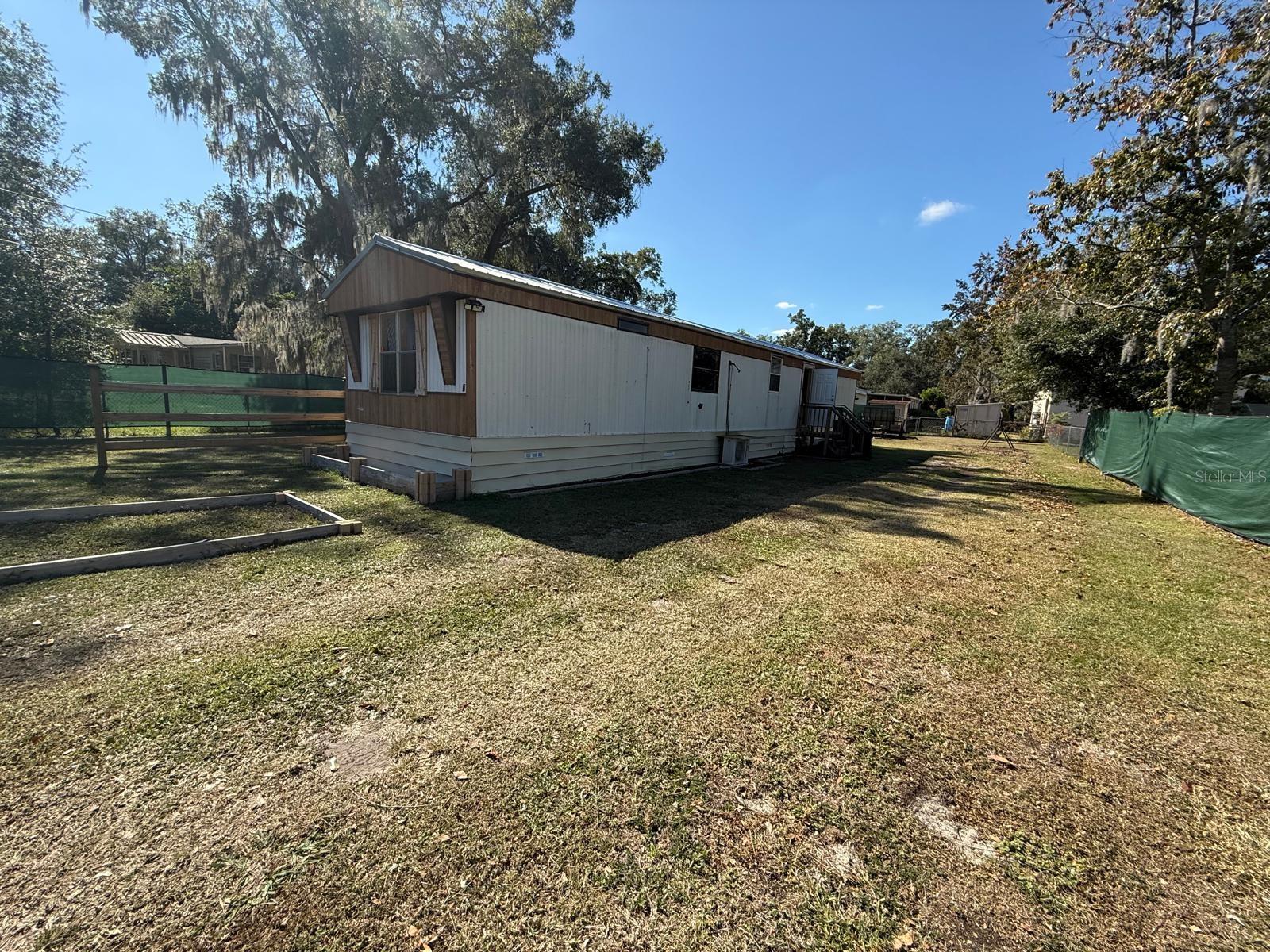Photo of 836 CR 481W LAKE PANASOFFKEE FL 33538