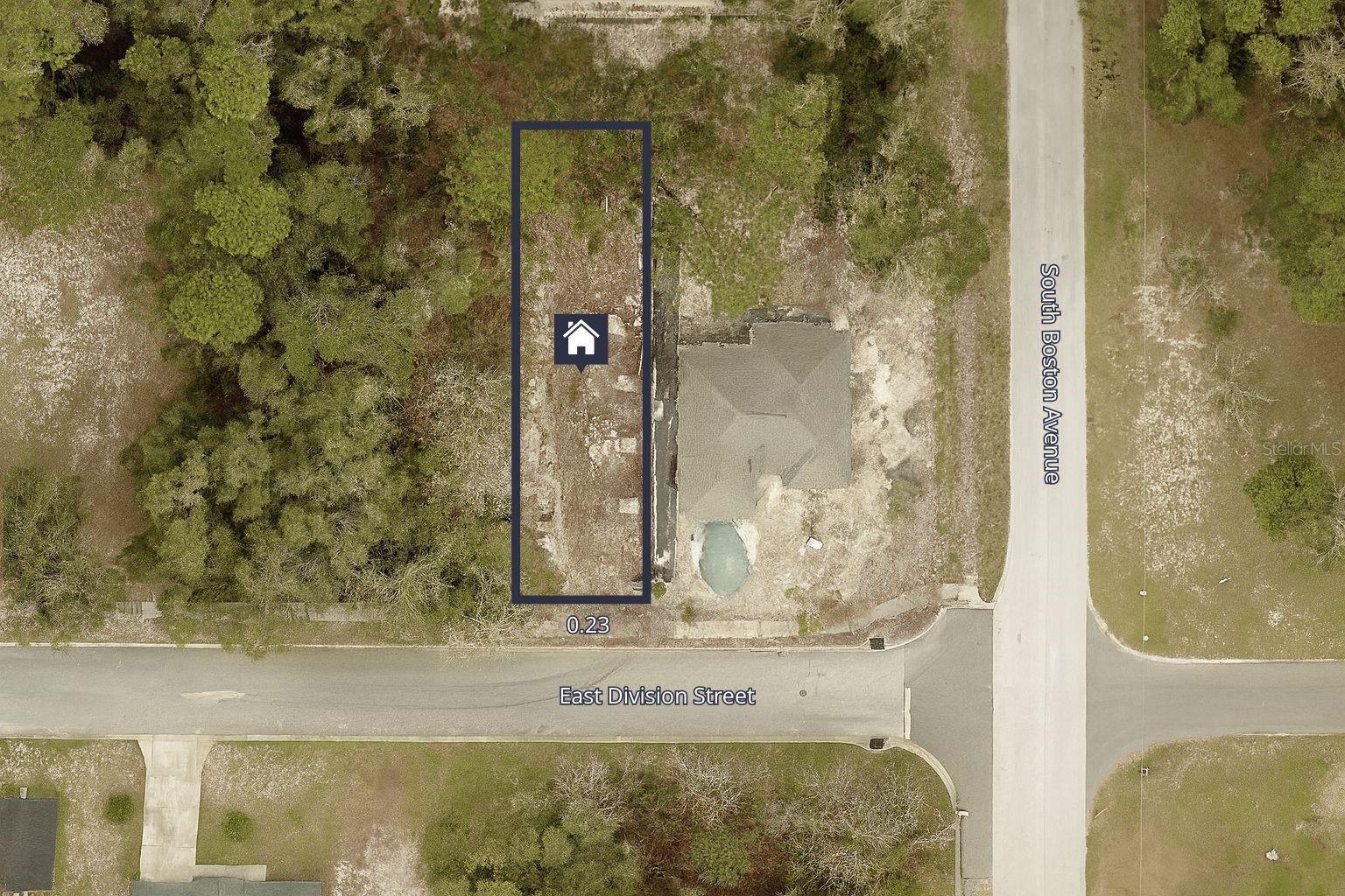 Photo of E DIVISON ST DELAND DELAND FL 32724