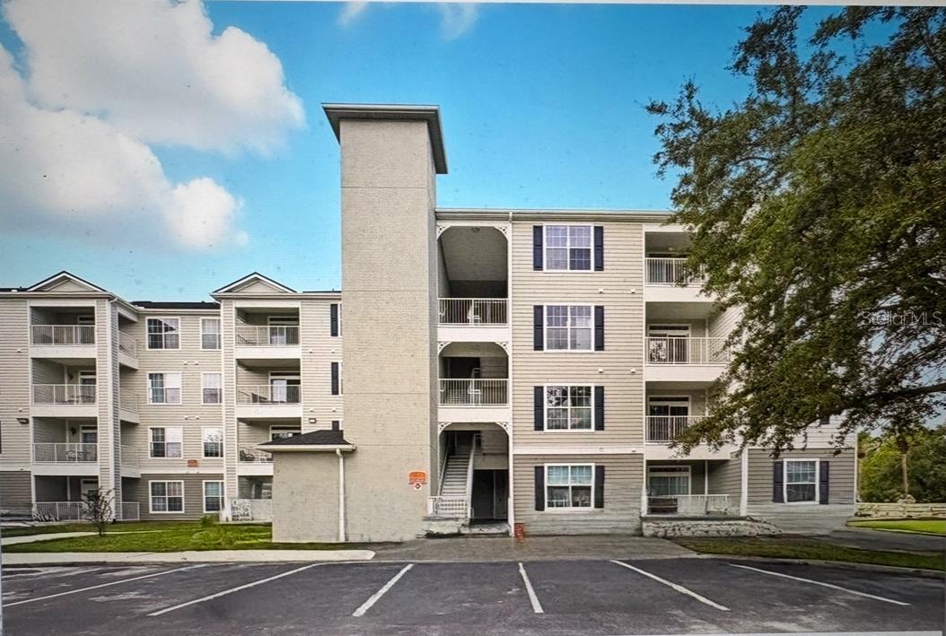 Photo of 3175 FELTRIM PLACE #203 KISSIMMEE FL 34747