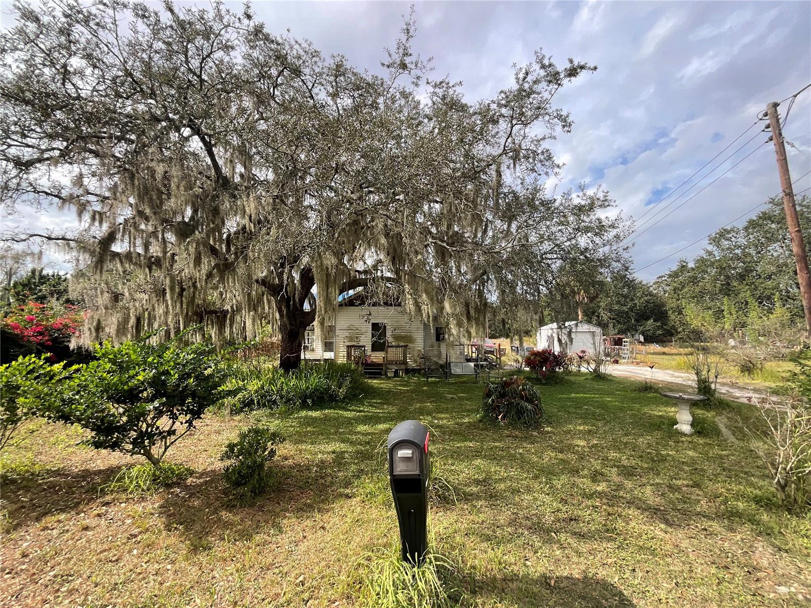 Photo of 1701 SANFORD STREET LAKE WALES FL 33859