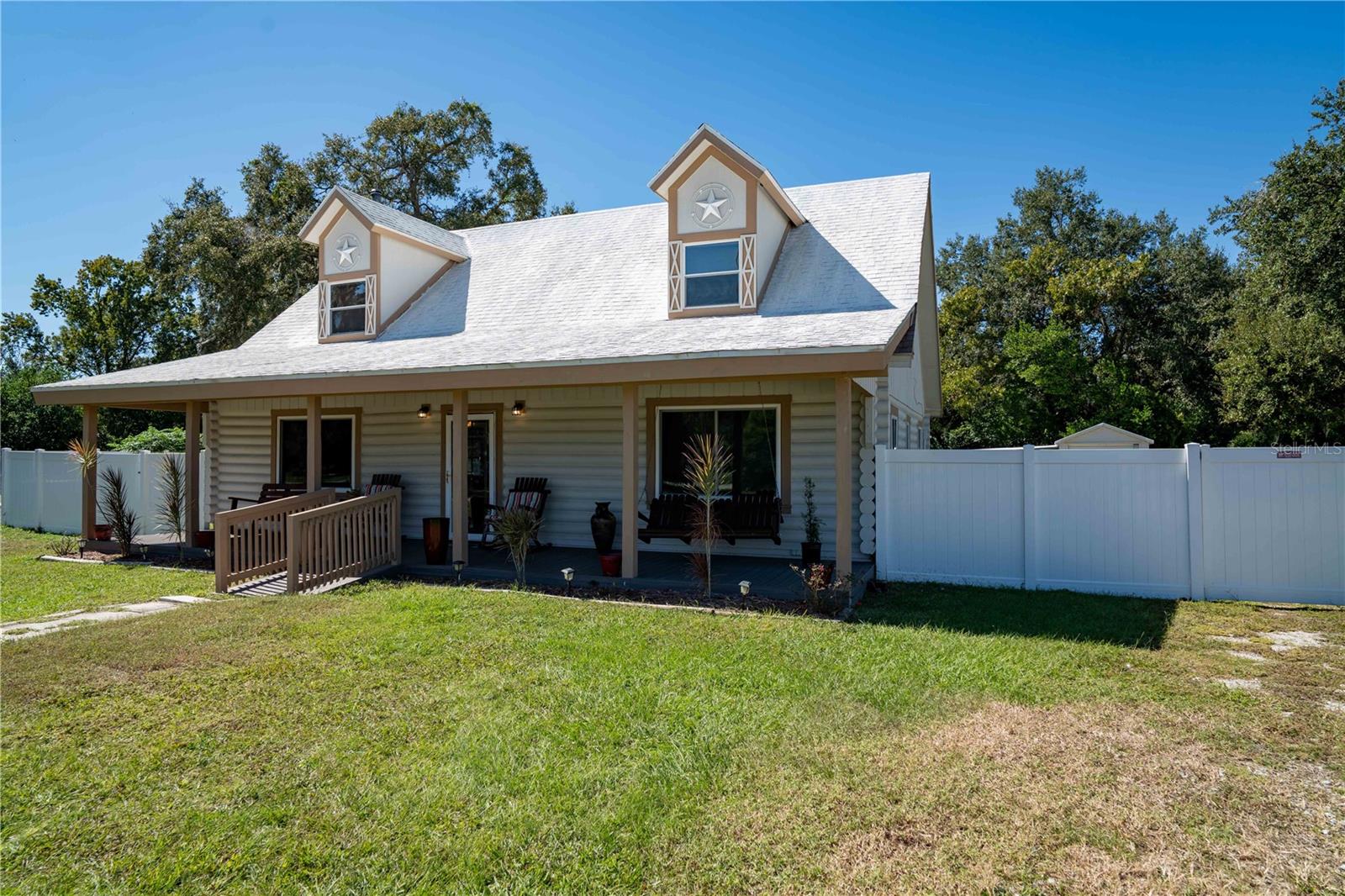 Photo of 4599 REYNOSA DRIVE WINTER HAVEN FL 33880