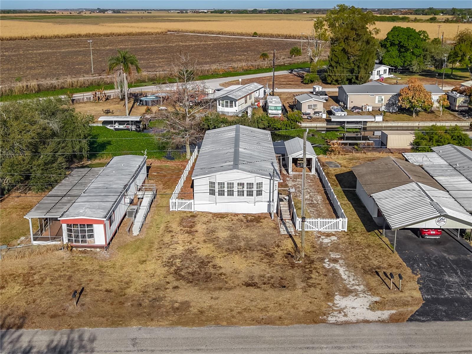 Photo of 1824 RIVERSIDE DRIVE MOORE HAVEN FL 33471