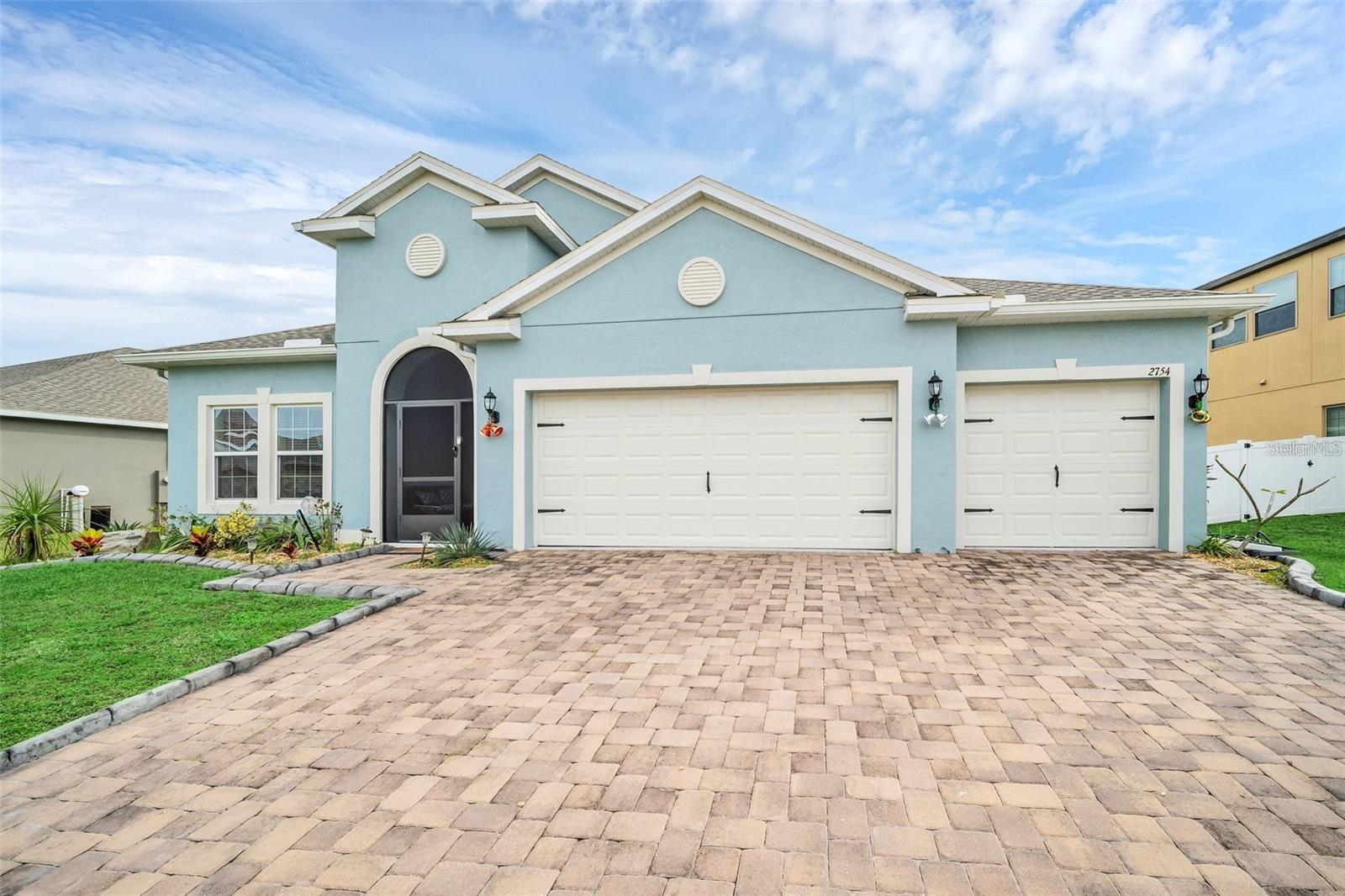 Photo of 2754 CREEKMORE COURT KISSIMMEE FL 34746