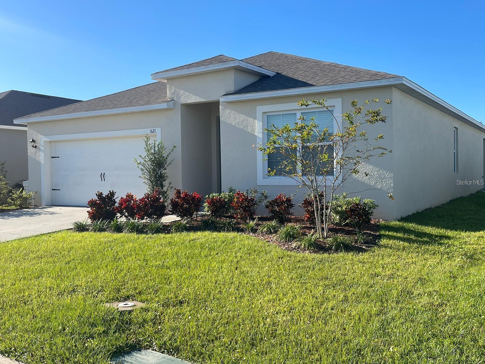 Photo of 521 NICKEN GROVE DAVENPORT FL 33837
