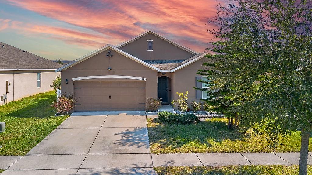 Photo of 397 ABERDEEN DRIVE DAVENPORT FL 33896
