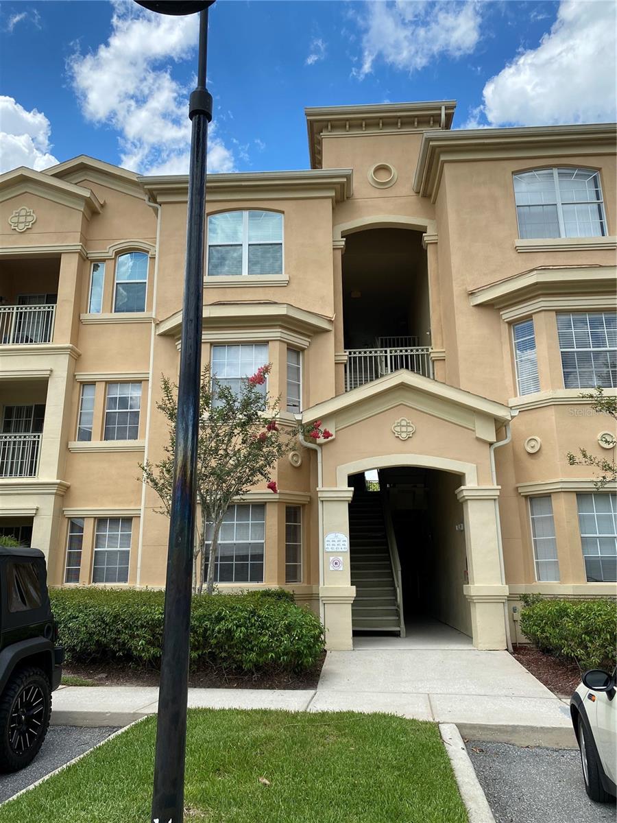 Photo of 413 TERRACE RIDGE CIRCLE #413 DAVENPORT FL 33896