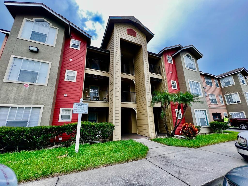 Photo of 2210 GRAND CAYMAN COURT #1722 KISSIMMEE FL 34741