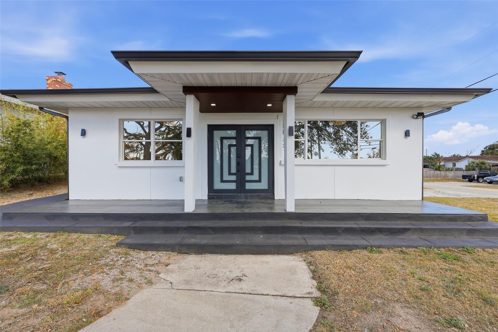 Photo of 2061 S PENINSULA DRIVE DAYTONA BEACH FL 32118