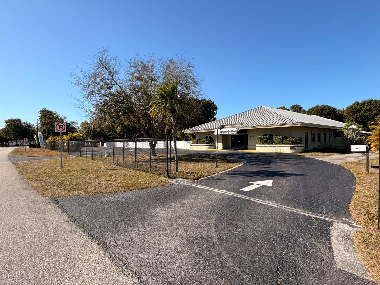 Photo of 13610 LEARNING COURT FORT MYERS FL 33919
