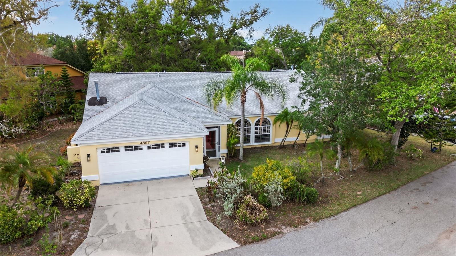 Photo of 4667 HAMLETS GROVE DRIVE SARASOTA FL 34235