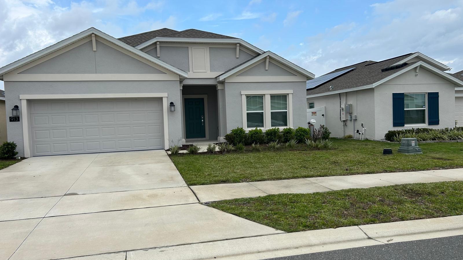 Photo of 913 LAUREL VIEW WAY GROVELAND FL 34736