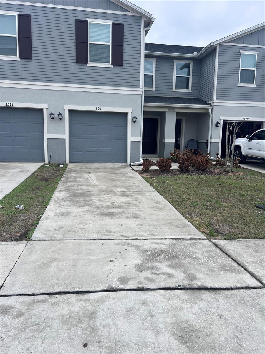 Photo of 1595 MIRABELLA CIRCLE DAVENPORT FL 33897