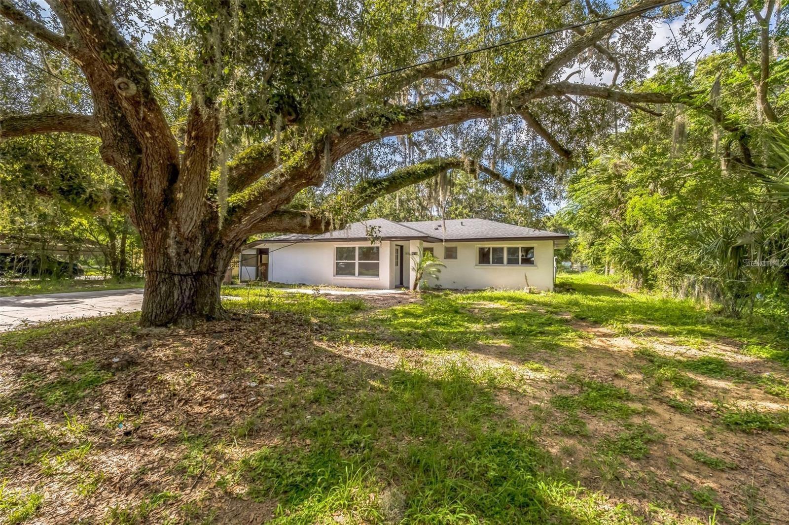 Photo of 4212 HARRY DRIVE FRUITLAND PARK FL 34731