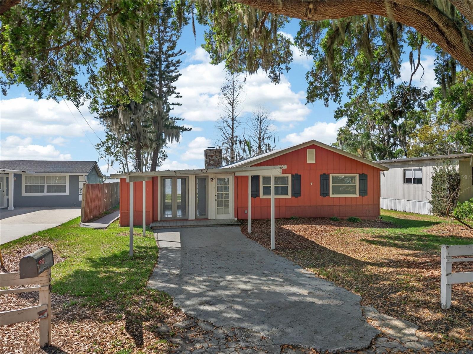 Photo of 29 SUNSET CIRCLE LAKE ALFRED FL 33850