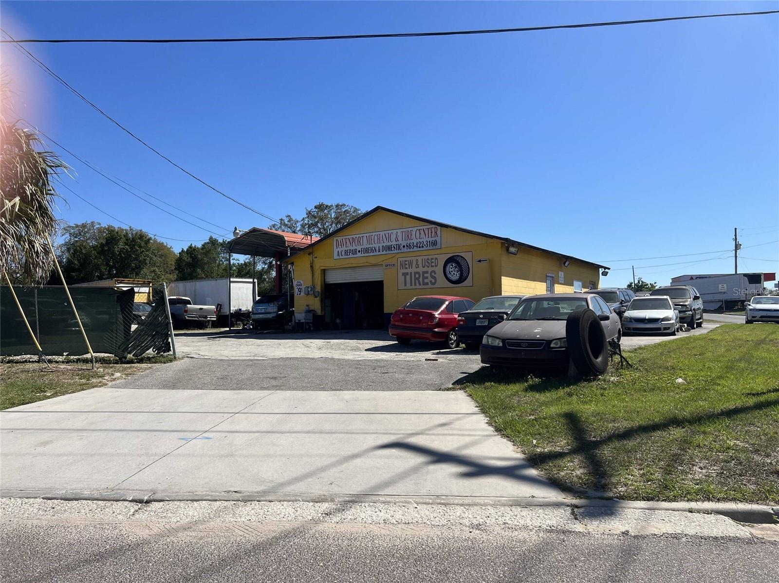 Photo of 414 US HIGHWAY 17 92 DAVENPORT FL 33837