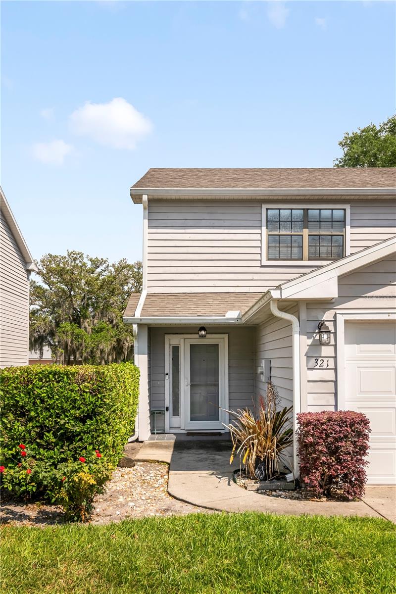 Photo of 321 ORANGE BLOSSOM DRIVE WINTER HAVEN FL 33880