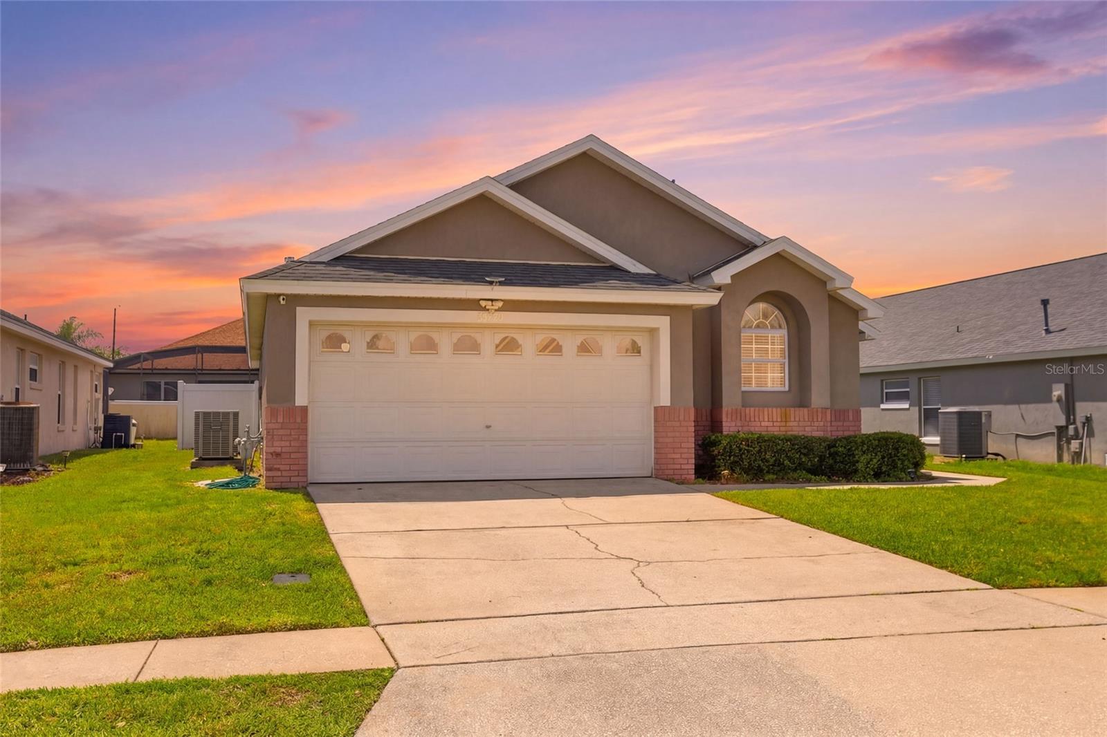 Photo of 2657 ONEIDA LOOP KISSIMMEE FL 34747