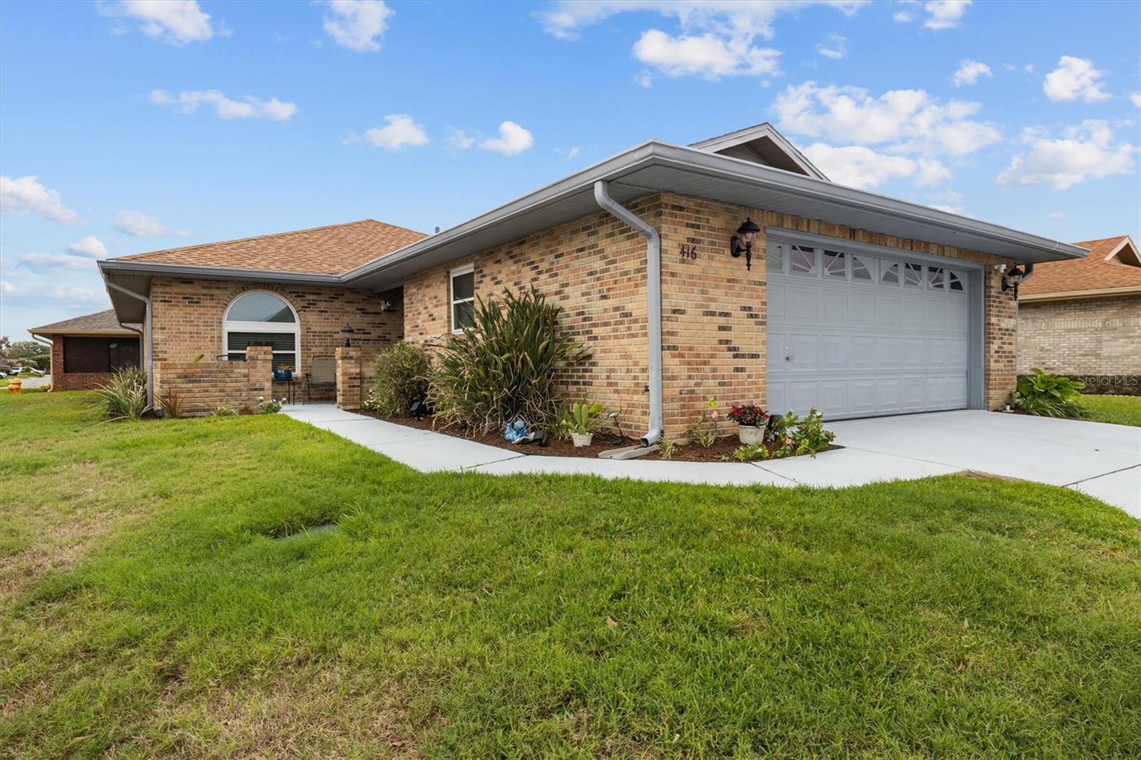 Photo of 416 BARBADOS CIRCLE LAKELAND FL 33803
