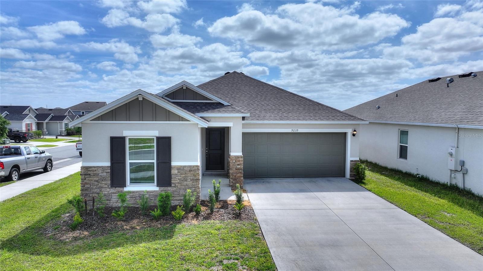Photo of 9239 WESTSIDE HILLS DR DAVENPORT FL 33896