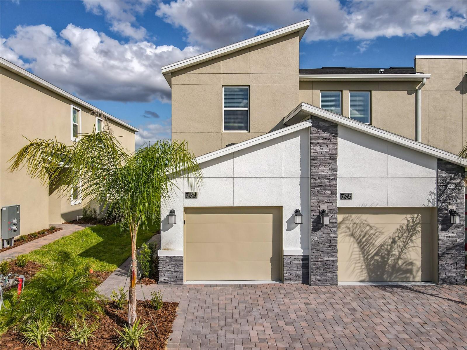 Photo of 763 OCEAN COURSE AVENUE #763 DAVENPORT FL 33896