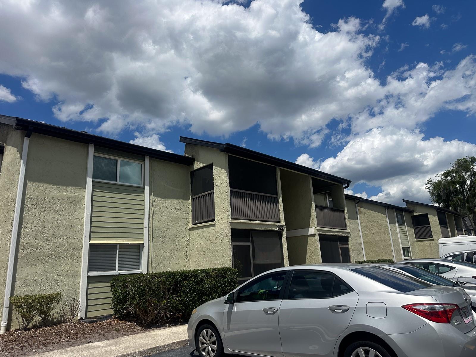 Photo of 922 LAKE DESTINY ROAD #H ALTAMONTE SPRINGS FL 32714