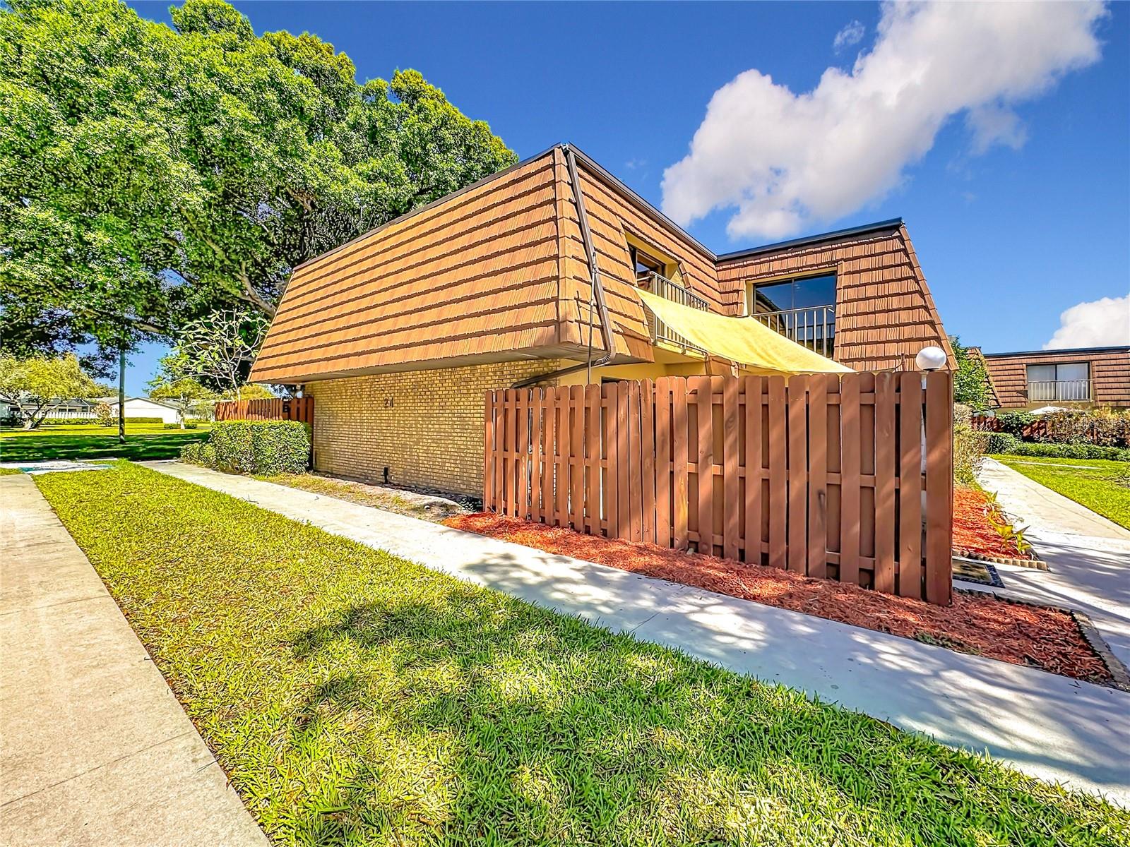 Photo of 1458 N LAWNWOOD CIRCLE #24A FORT PIERCE FL 34950