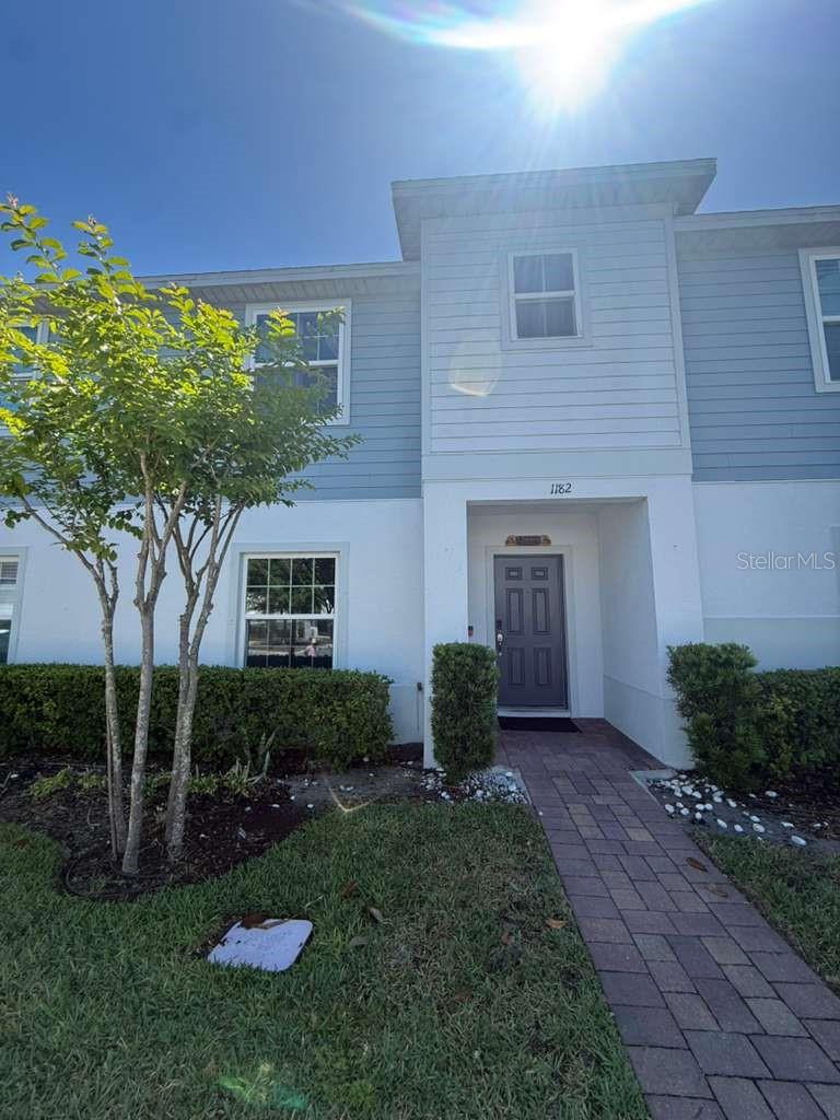 Photo of 1182 SAND TORCH CIRCLE DAVENPORT FL 33837