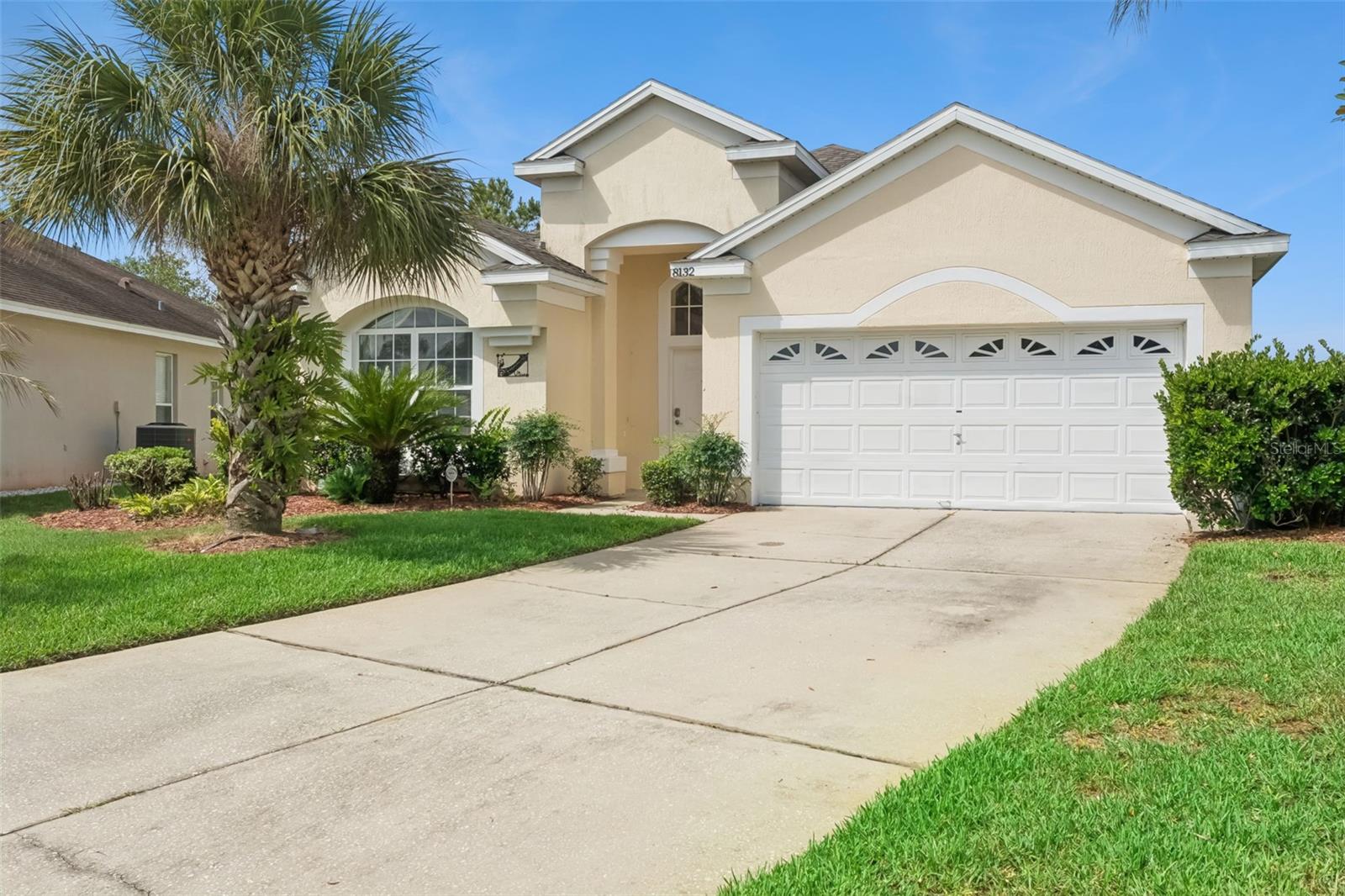 Photo of 8132 FAN PALM WAY KISSIMMEE FL 34747