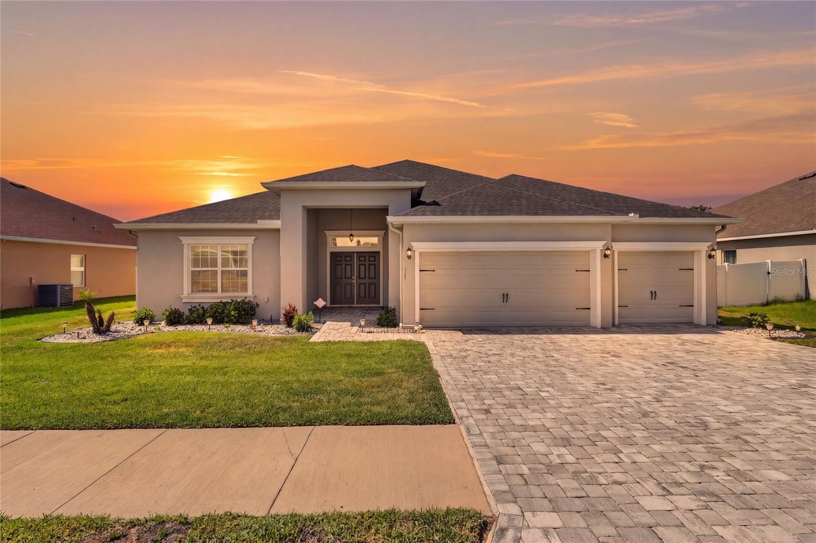 Photo of 319 TRAVELERS CREEK DRIVE AUBURNDALE FL 33823
