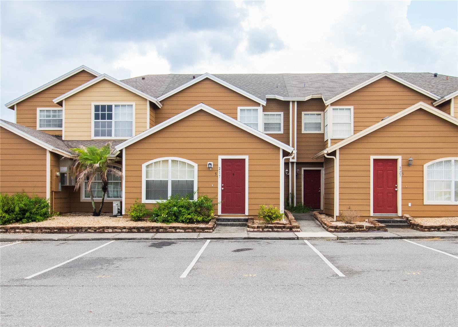 Photo of 217 AUSTRALIAN WAY #A DAVENPORT FL 33897
