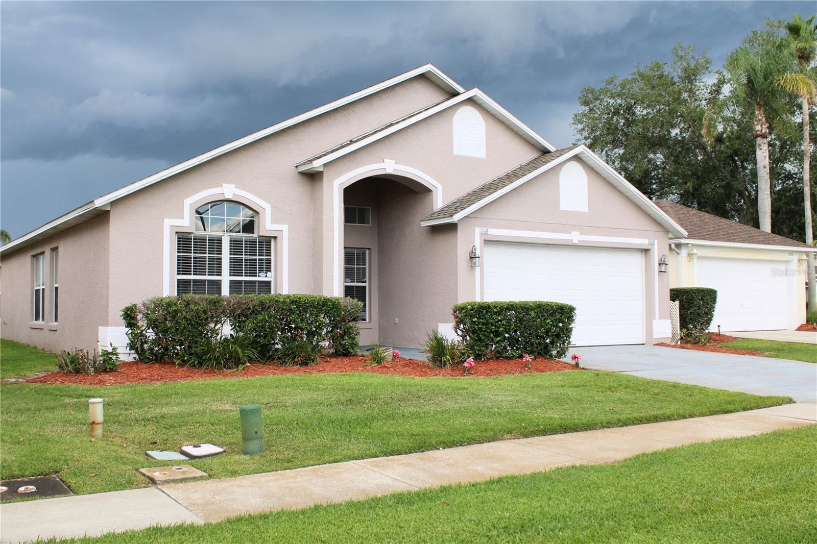 Photo of 1068 LAKE BERKLEY DRIVE KISSIMMEE FL 34746