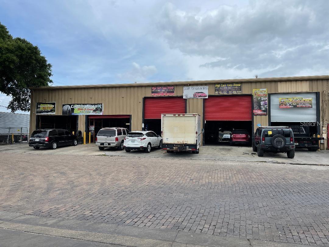 Photo of 219 S ORANGE BLOSSOM TRAIL ORLANDO FL 32805