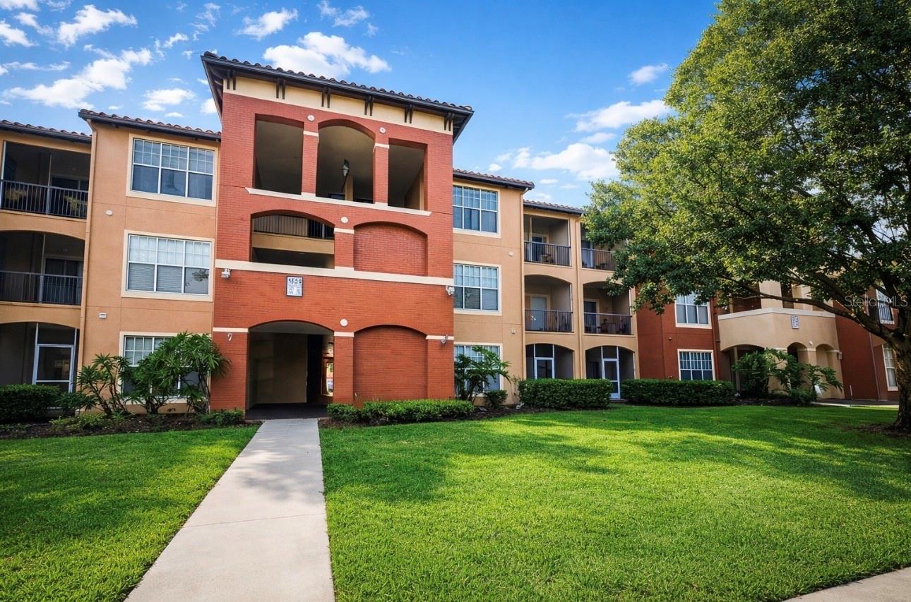 Photo of 5524 METROWEST BOULEVARD #206 ORLANDO FL 32811