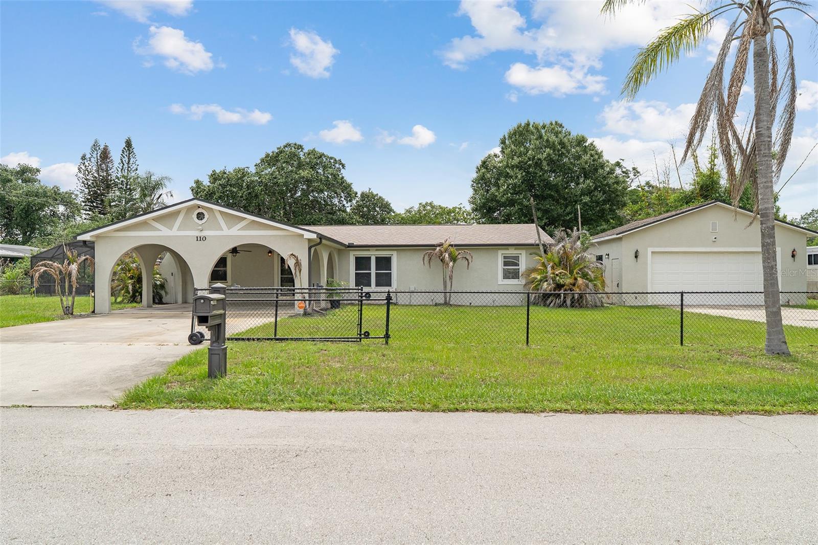 Photo of 110 EDGEWATER DR ST CLOUD FL 34769