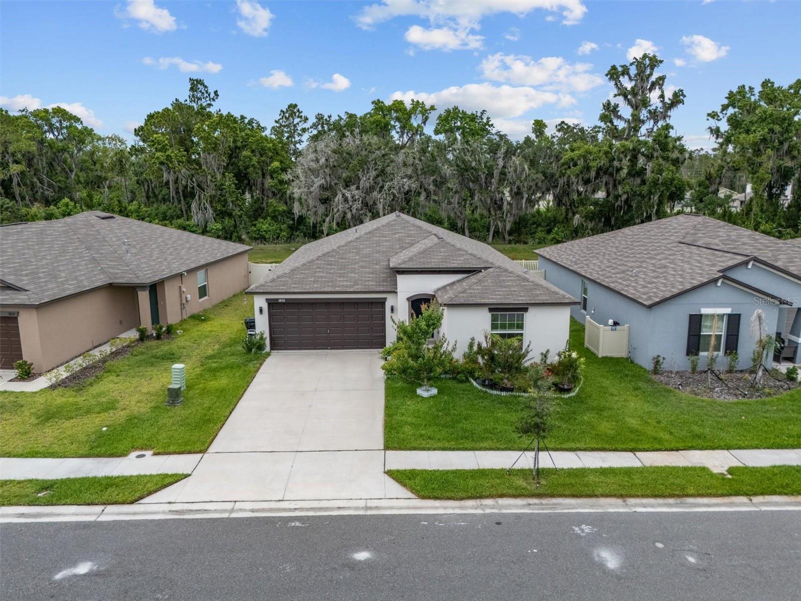 Photo of 1856 RED LOOP LAKELAND FL 33801