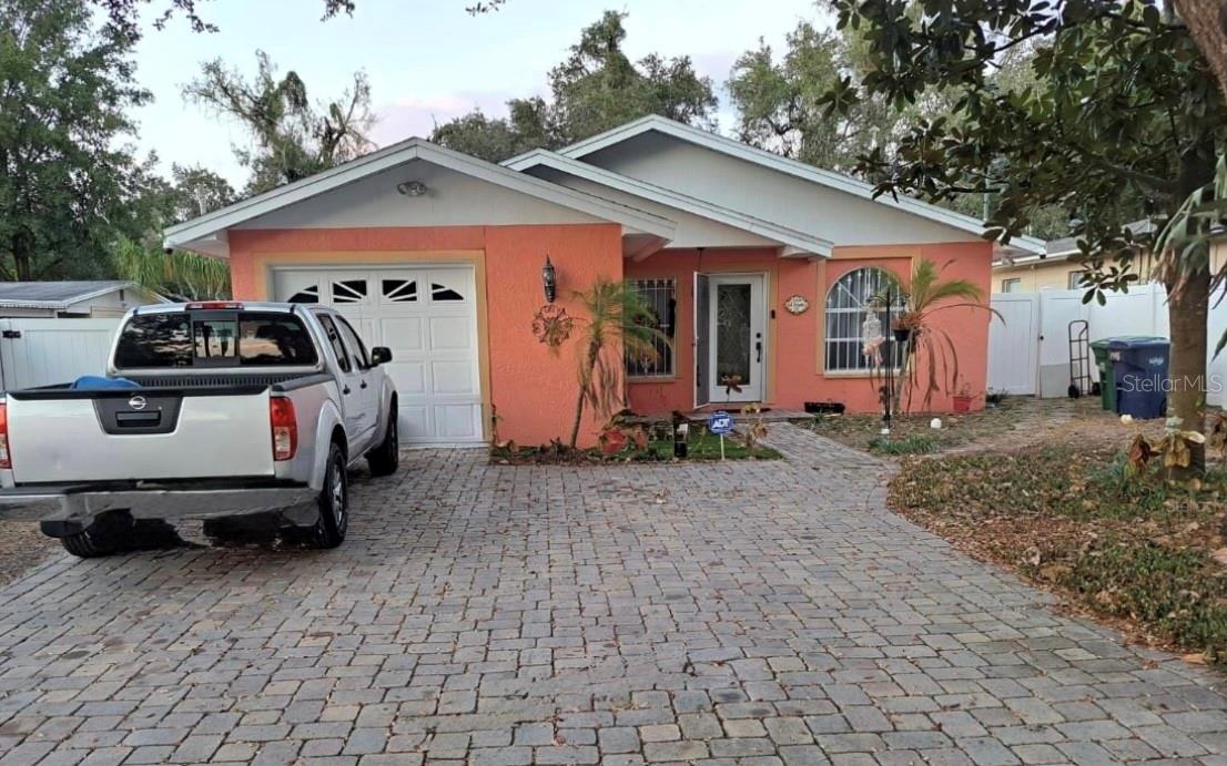 Photo of 1405 W RAMBLA STREET TAMPA FL 33612