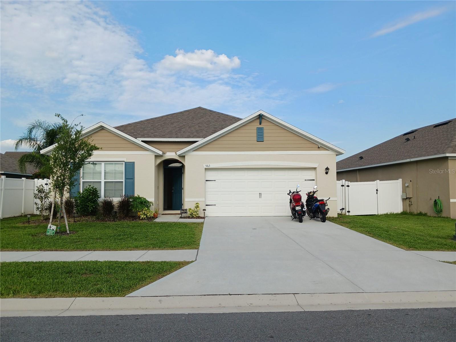 Photo of 563 HONEY BELL ROAD WINTER HAVEN FL 33880